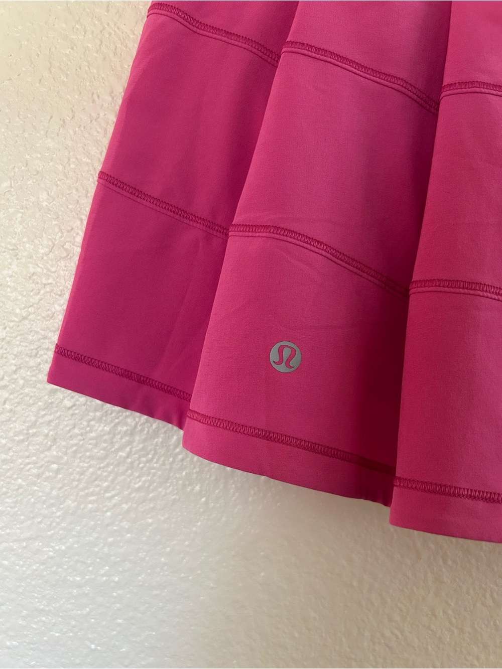 lululemon athletica Pace Rival Mid-Rise Skirt- Size 6 - Picture 6 of 7